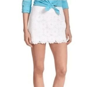 Lilly Pulitzer Alice Skort Resort White Lace Skirt Overlay Back Zip Size 4